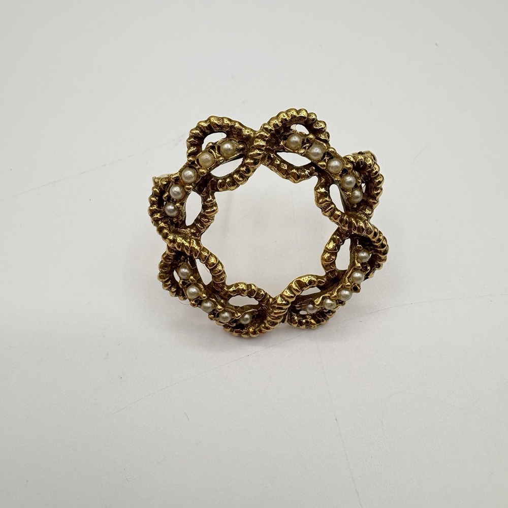 Vintage Spiral Ring,‎ Faux Pearls, Wavy, Gold Tone Brooch